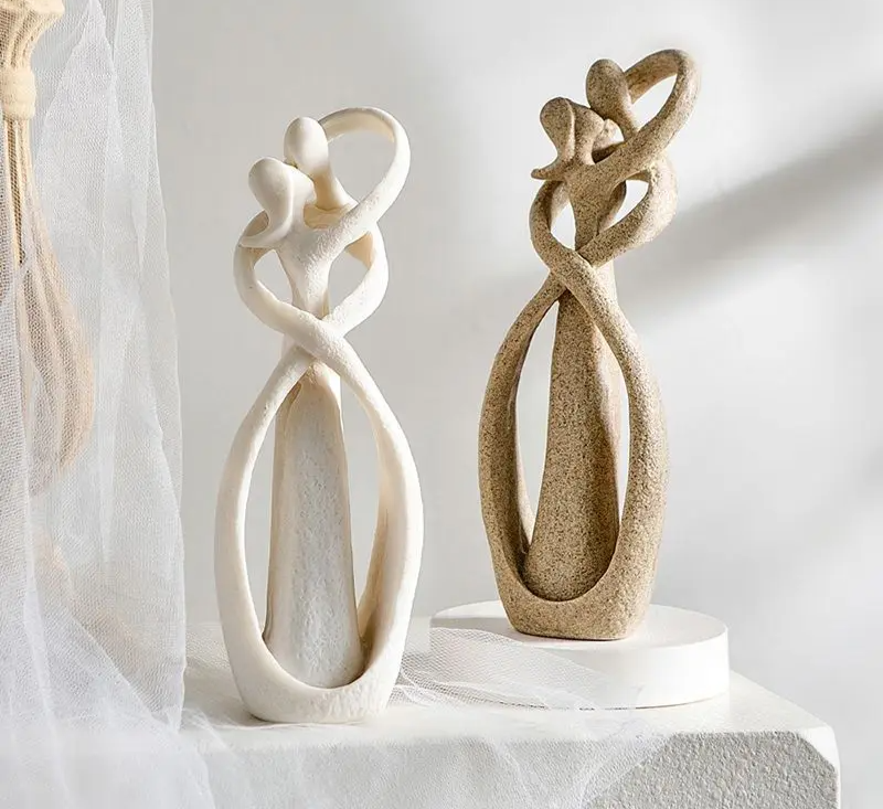 Eternal Embrace – Abstract figure of timeless love | Modern home décor & unique gift