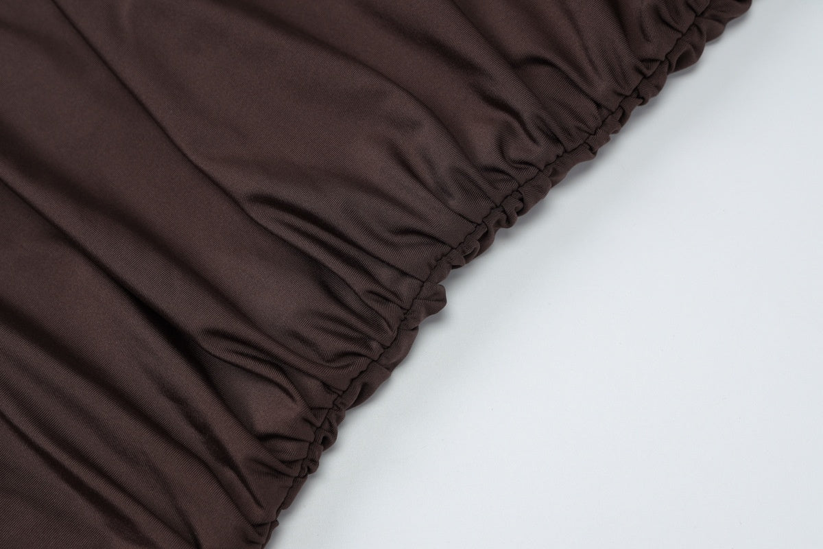 Brun stræklagen i tæt skud, elastisk kant, blød tekstur, sengetøj, soveværelse, komfort, høj kvalitet, moderne design, bomuldsmateriale.