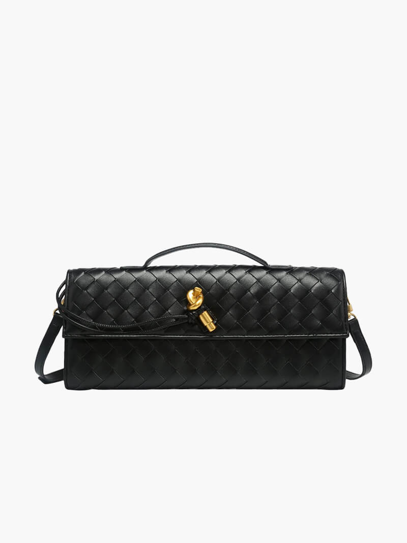 Sort flettet lædertaske med guldspænde, elegant design, justerbar skulderrem. Perfekt til modebevidste kvinder. Luksus håndtaske til hverdag.