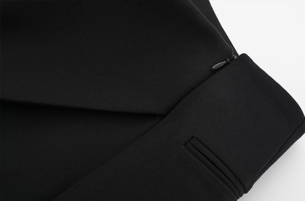 Calções elegantes para mulher com cintura alta e corte ajustado