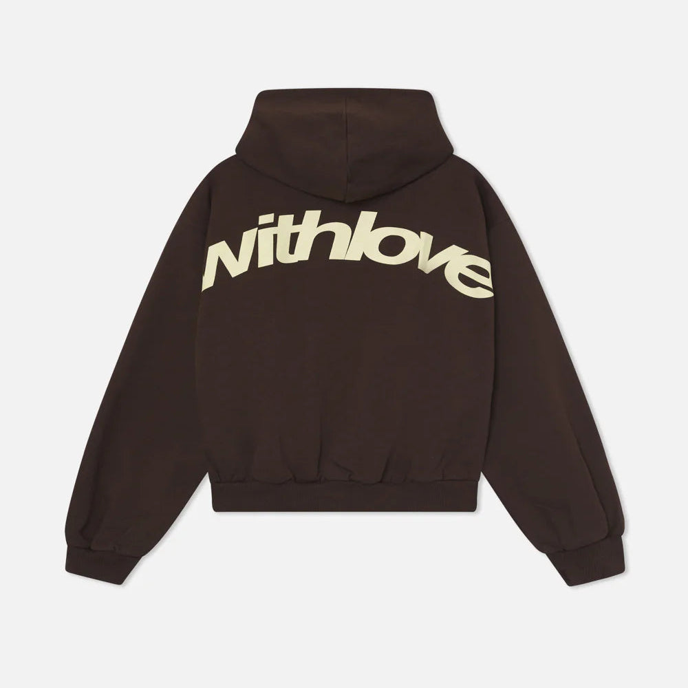 brun hættetrøje med beige »withlove«-tekst på ryggen, unisex-design, moderne streetwear, behagelig pasform, populær mode, afslappet stil.
