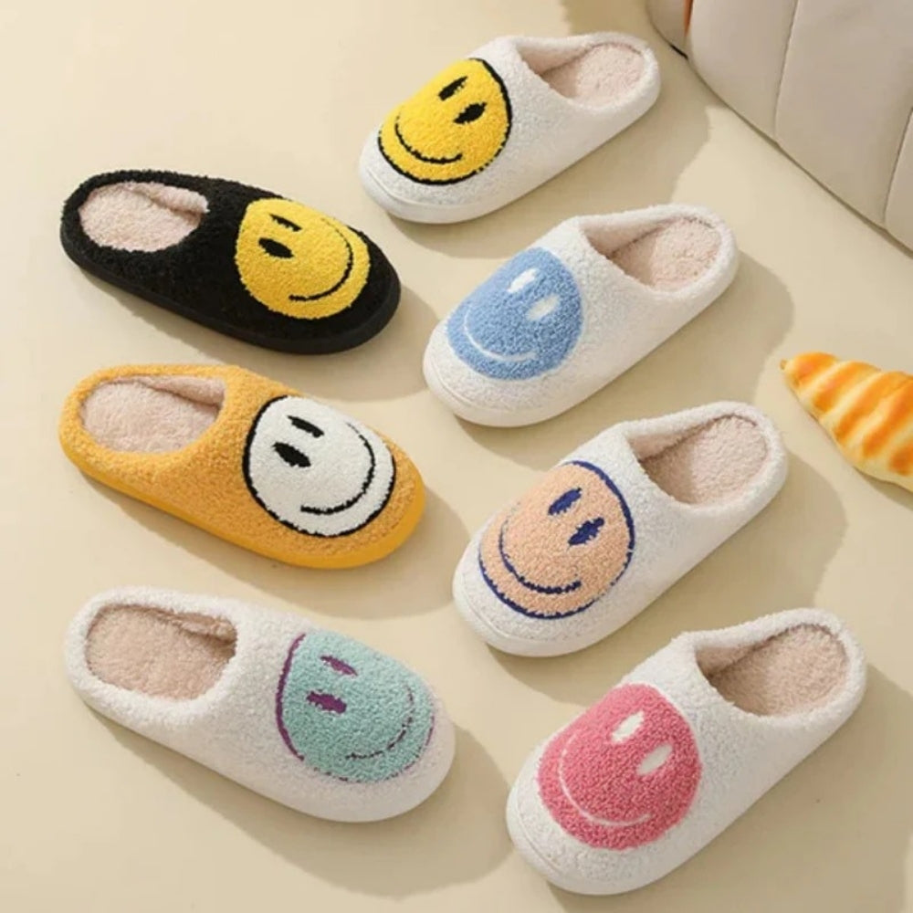 Smiley otthoni papucs – Béléssel ellátott papucs otthonra