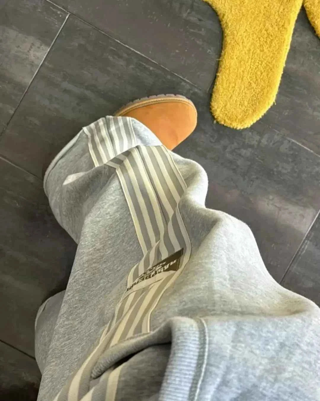 Herren Jogginghose im Y2K Streetwear-Stil (8)