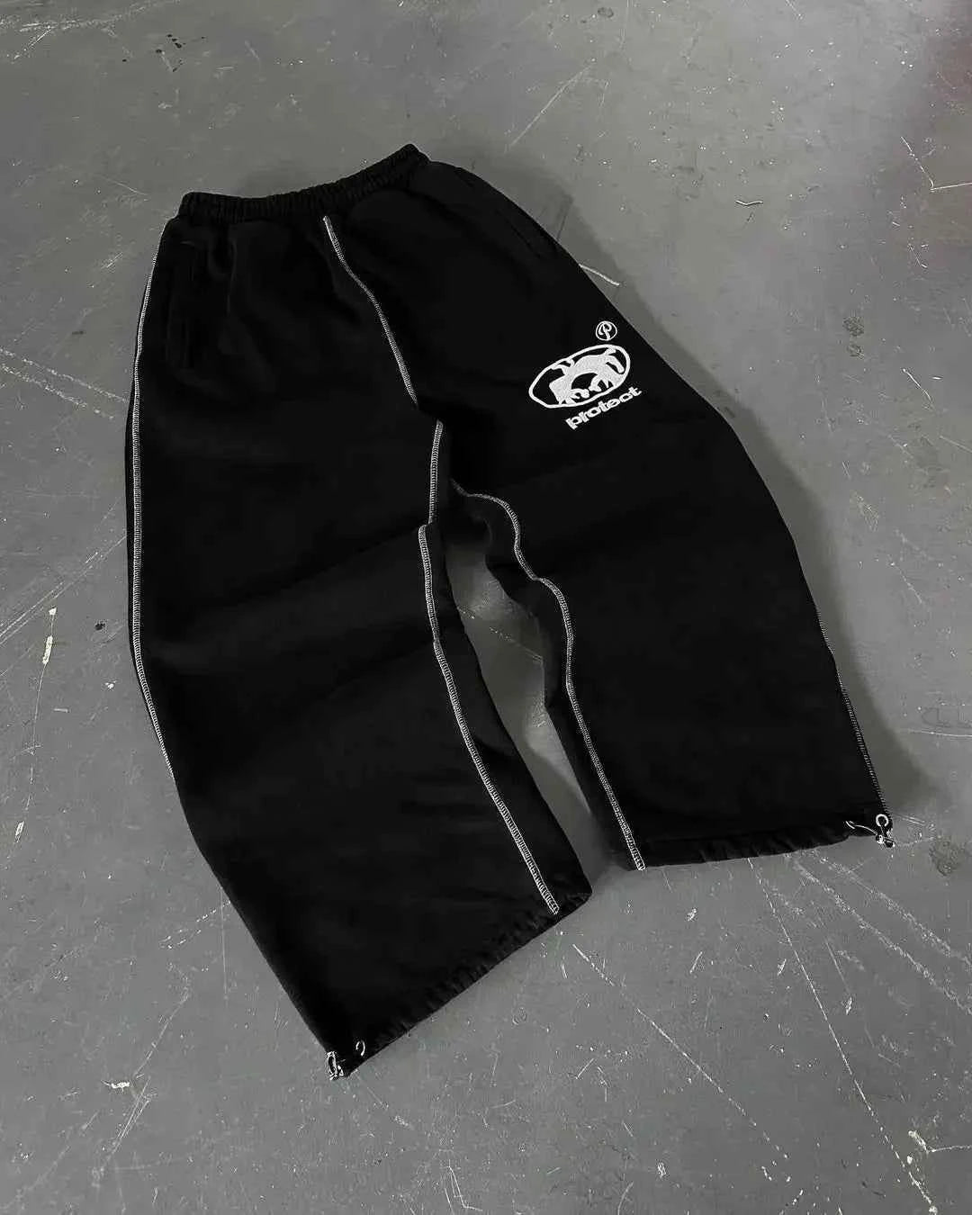 Herren Jogginghose im Y2K Streetwear-Stil in Schwarz