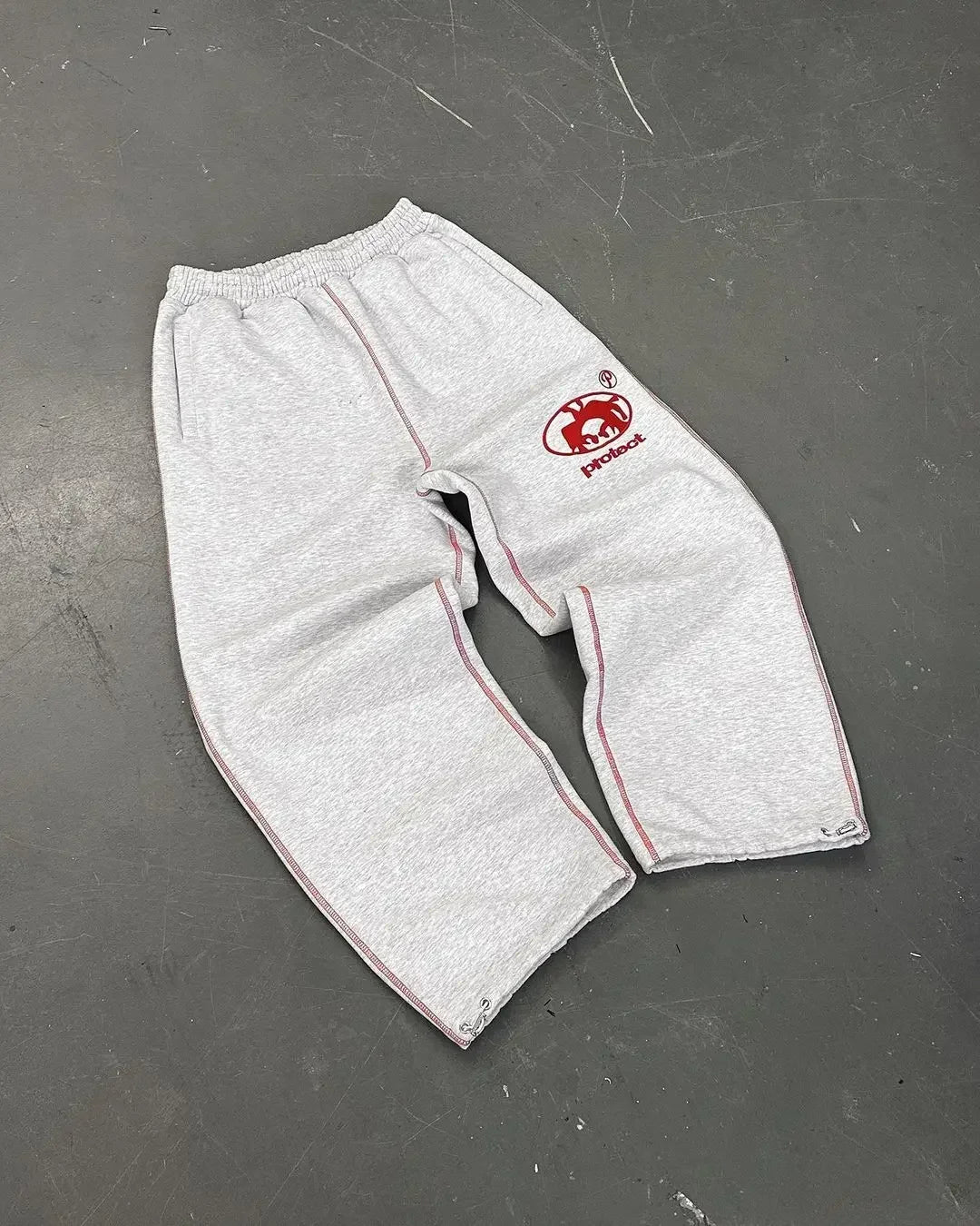 Herren Jogginghose im Y2K Streetwear-Stil in Weiß