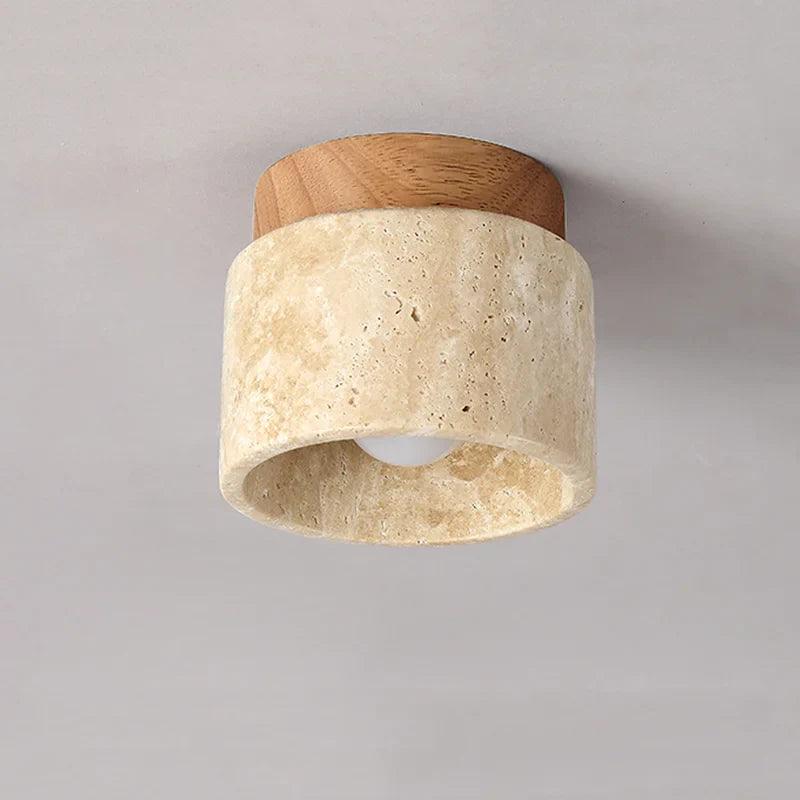 Moderne loftlampe i natursten og træ, minimalistisk design, ideel til stue eller køkken. Energibesparende belysning, skandinavisk stil.