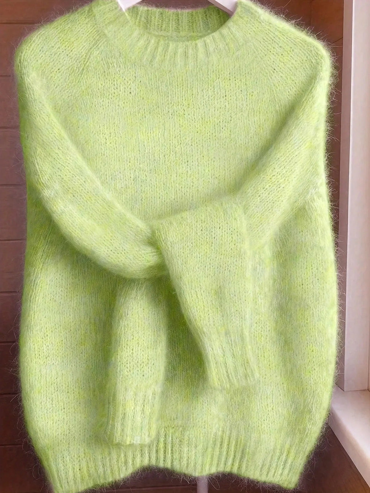 Pull doux en maille mélangée mohair pour femme - Pull à col rond et à la coupe décontractée