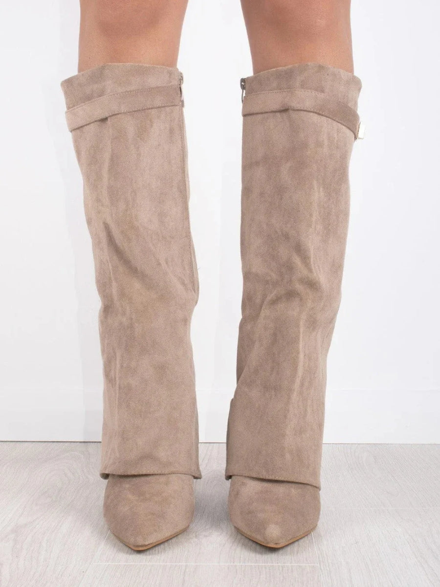 Modern Suede Boots for Women – Elegant and Comfortable