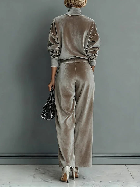 Extra warm two-piece velvet set