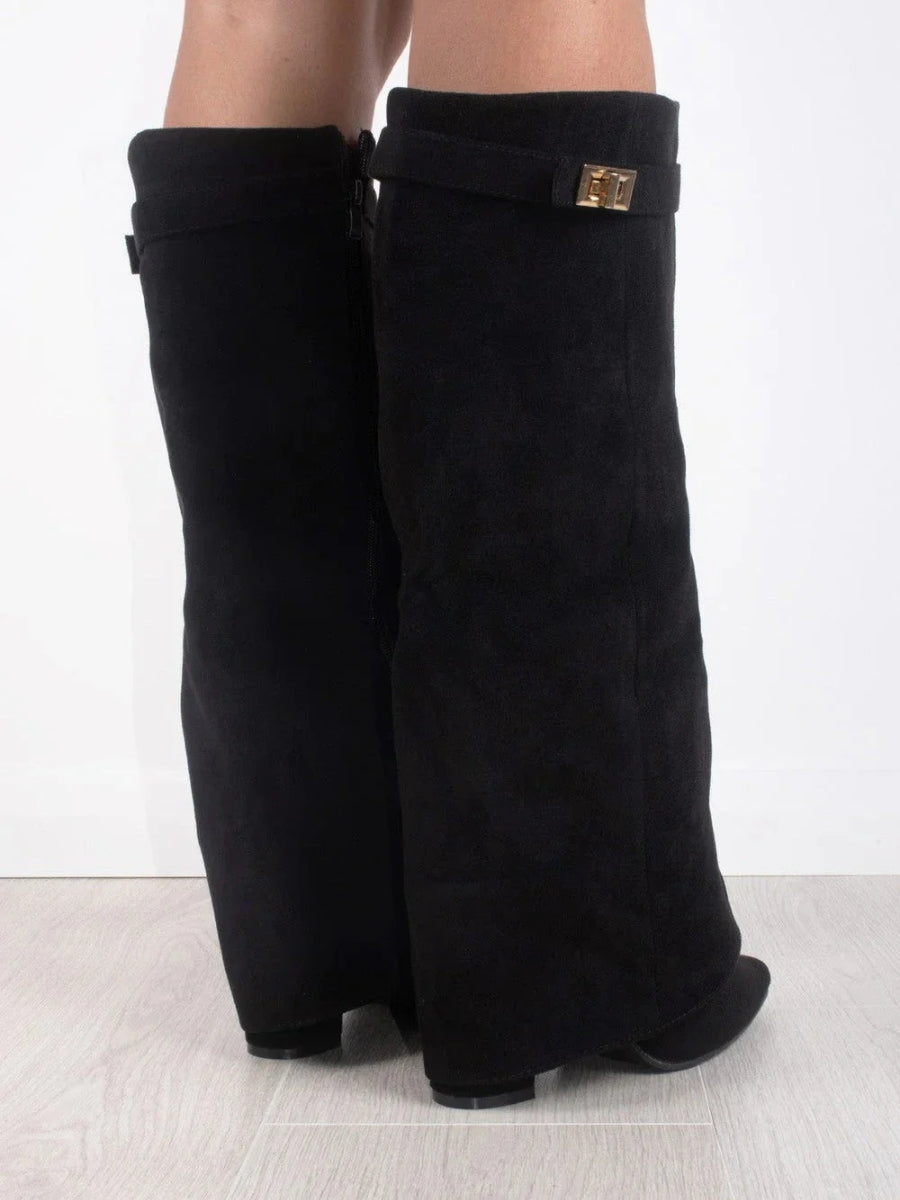 Modern Suede Boots for Women – Elegant and Comfortable