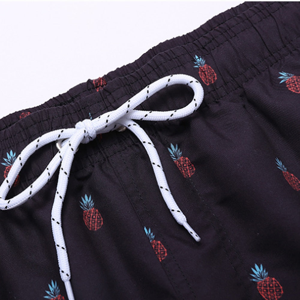 Quick-drying men's swim shorts for summer