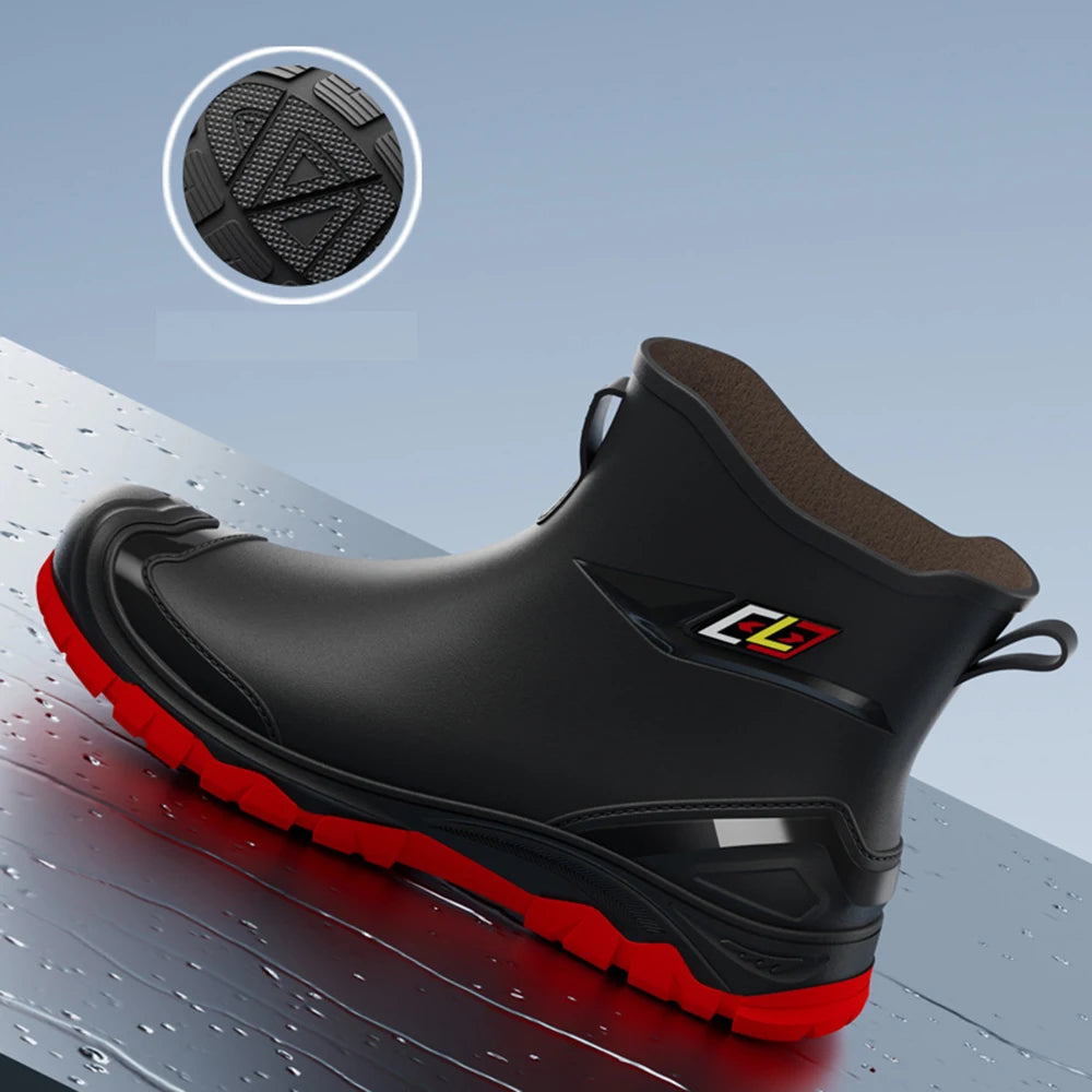 Bottes en caoutchouc rouges et imperméables pour hommes
