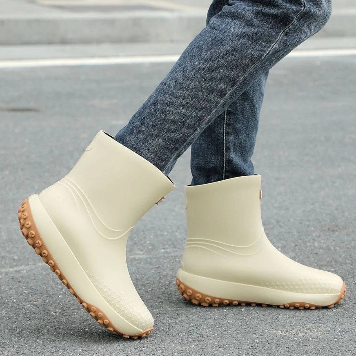 Bottes de pluie imperméables beiges pour hommes