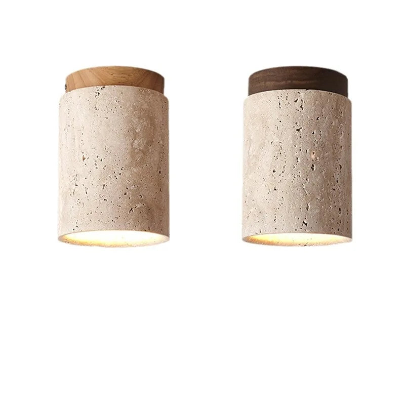 To loftlamper i travertin med trædetaljer, moderne design, cylinderformet, ideel til stue eller køkken, energibesparende belysning.