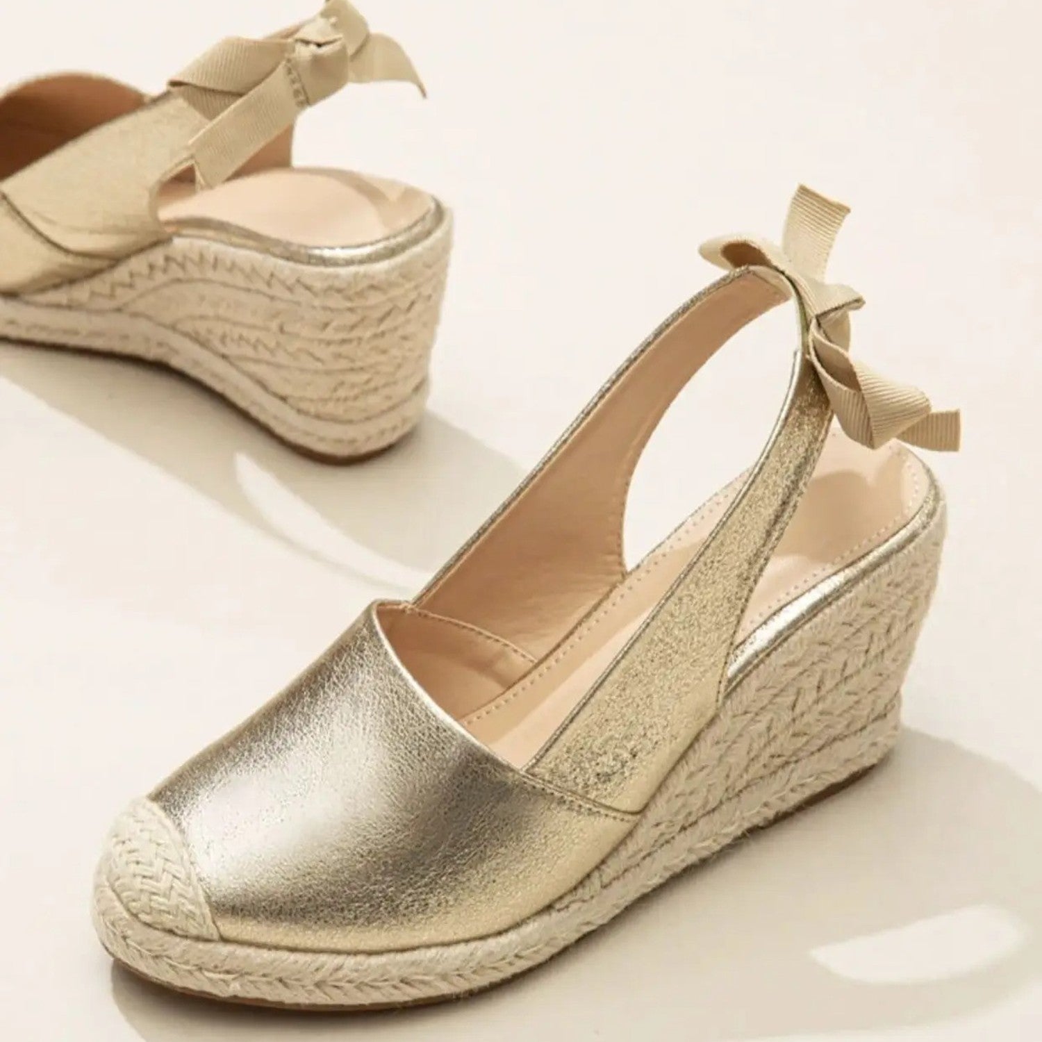 Valentina | Sandalias Doradas de Mujer con Plataforma para Primavera y Verano 2